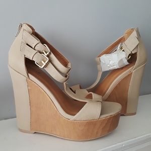 Never been worn wedges!!